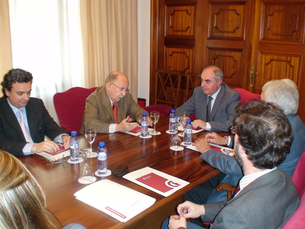 Reunión con el cónsul de España en Pau