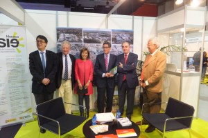 Los presidentes de las Cámaras, con el consejero de Industria y la alcaldesa de Huesca
