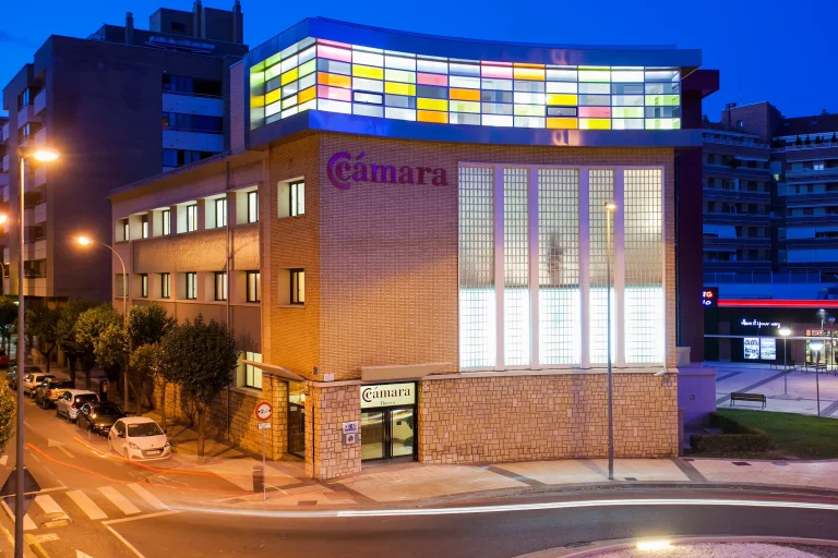 La Cámara de Comercio de Huesca aboga por la reversión en la provincia de los fondos que no se ejecuten de la unión de estaciones a través de un Plan Integral de Sostenibilidad Turística provincial