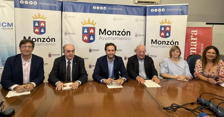 Primera Feria de Empleo y FP Dual en Monzón