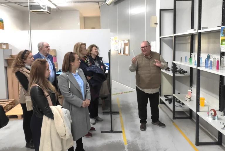 Una visita organizada por la Cámara permite a las empresas conocer la labor y actividades que desarrolla Somontano Social en Barbastro