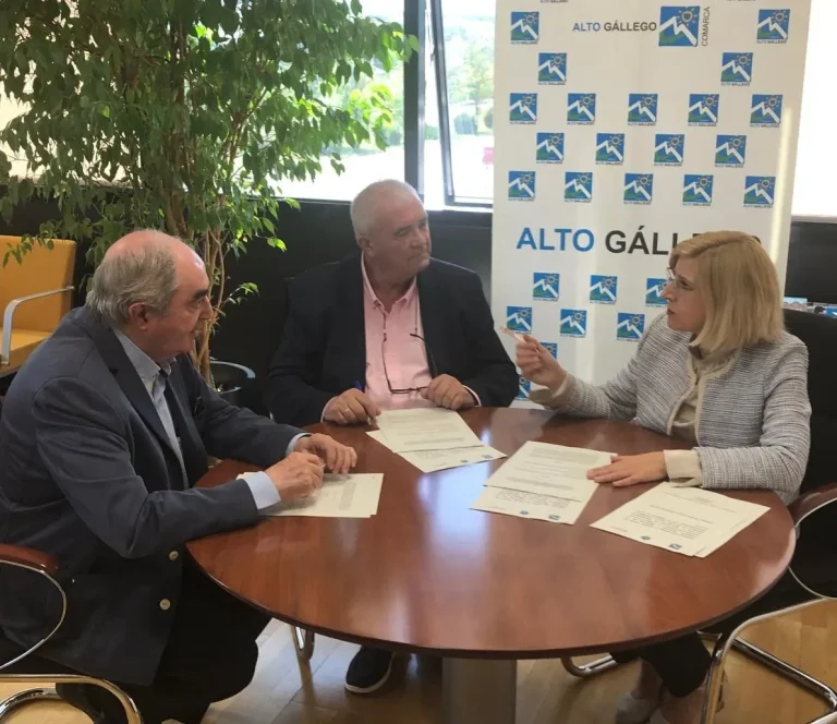 Renovación del convenio de colaboración para el desarrollo socioeconómico de la Comarca de Alto Gállego