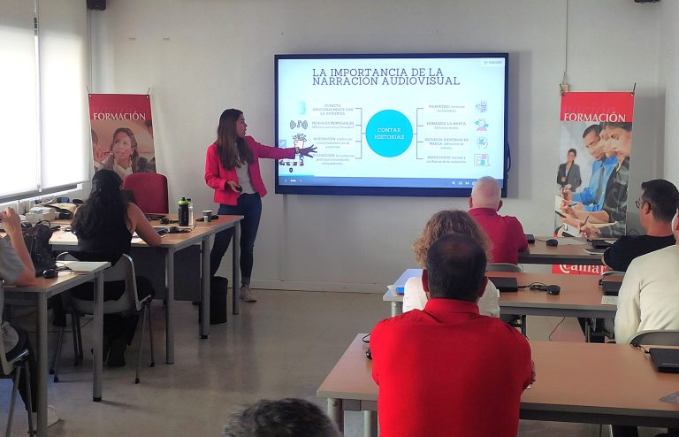 Las empresas se forman en gestión de redes sociales