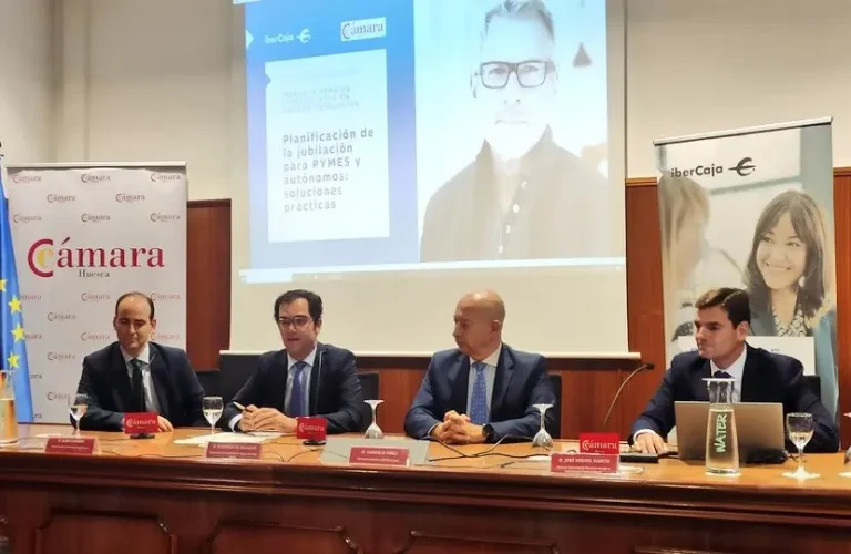 Una jornada aborda recomendaciones a pymes y autónomos para garantizar la mejor pensión de jubilación