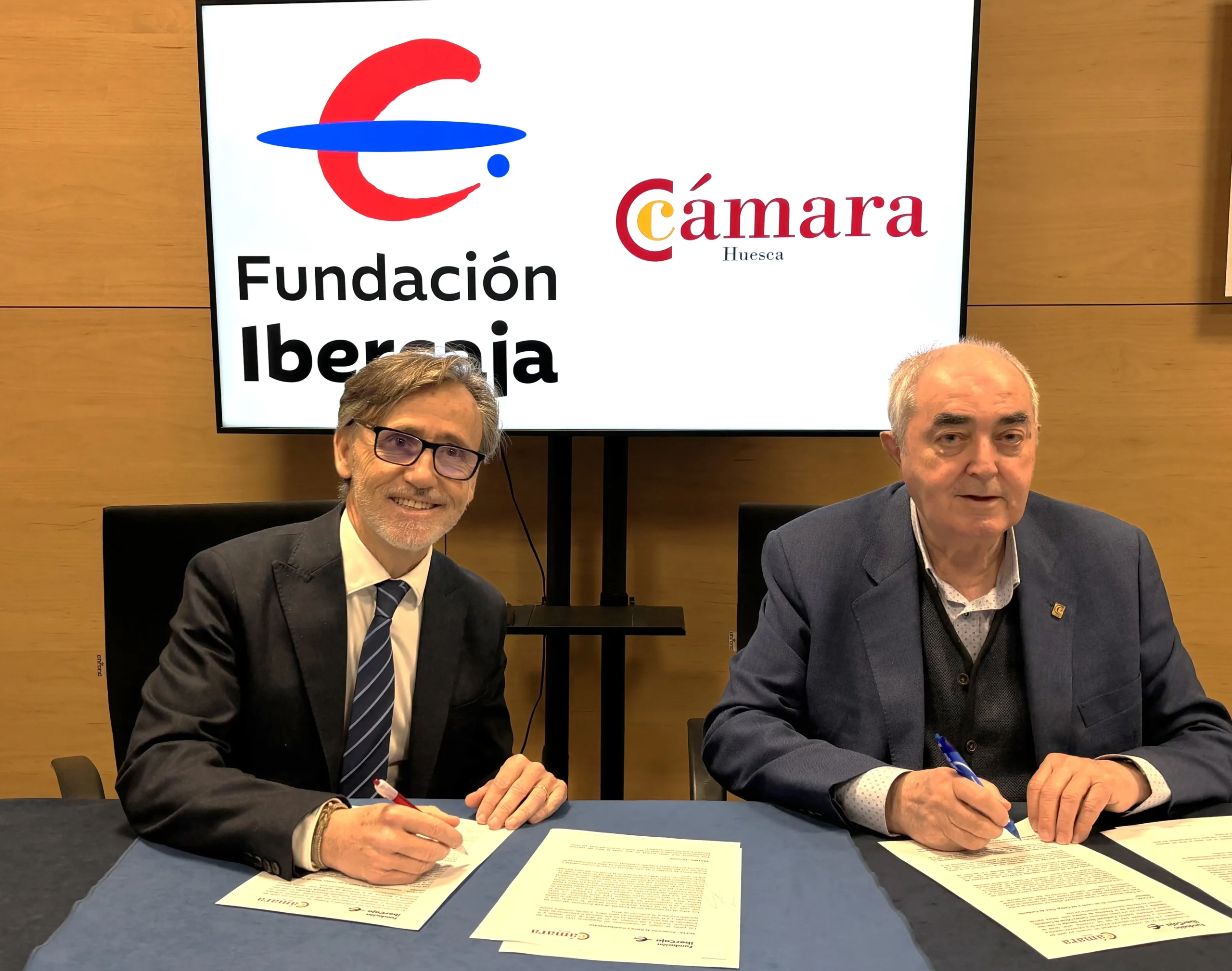 Fundación Ibercaja y la Cámara de Comercio de Huesca colaboran en la organización de actividades de interés para las pymes altoaragonesas