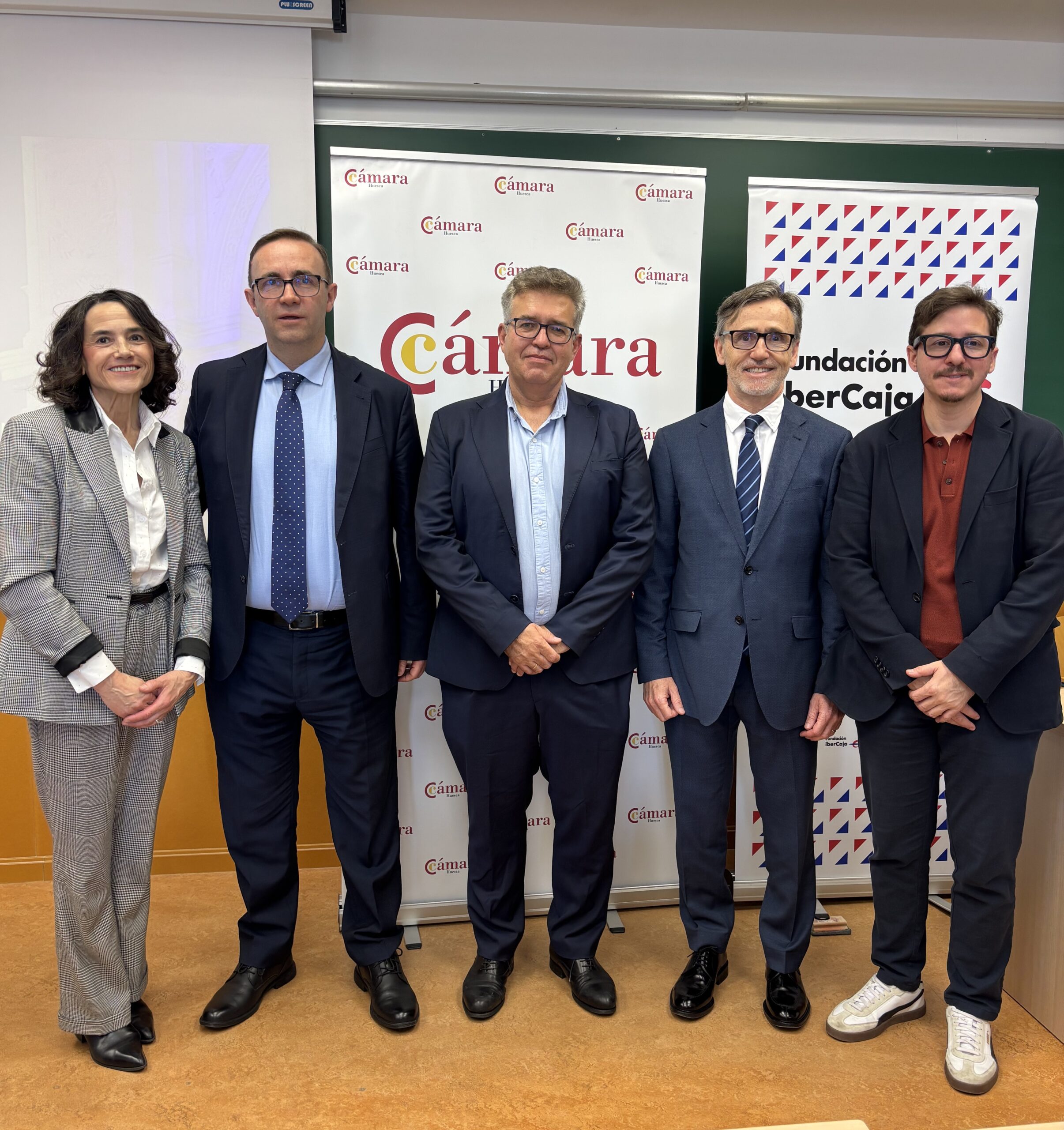 La Cámara de Comercio de Huesca acerca el futuro de los pagos con la jornada “Del efectivo al euro digital”