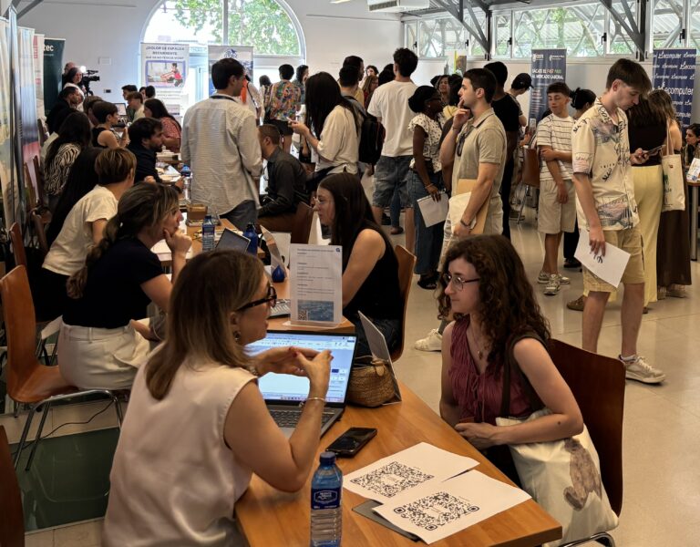Más de 80 jóvenes y 29 empresas participan en “Imaginando futuros en la provincia”